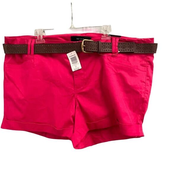 Torrid NEW Sizse 24 Belted Candy Apple Shorts Curvy Flat Front - Picture 1 of 3